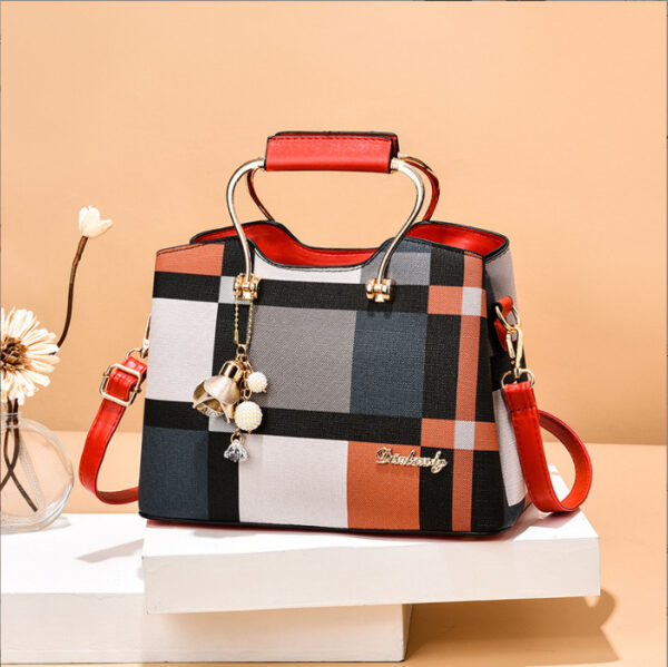 New Large Capacity Fashion Women's Handbag - Image 7